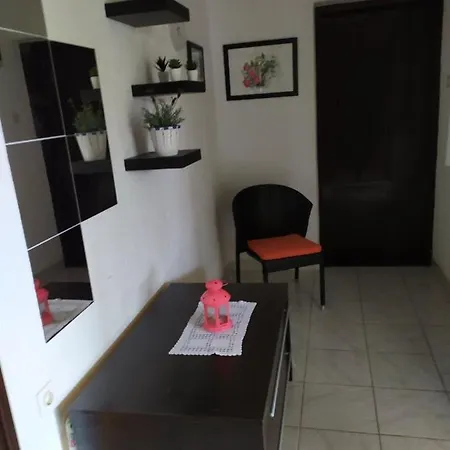 Lägenhet Apartman Maricevic Vir